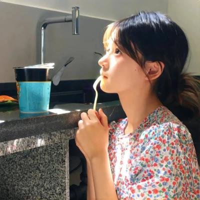 恶梦布偶海报
